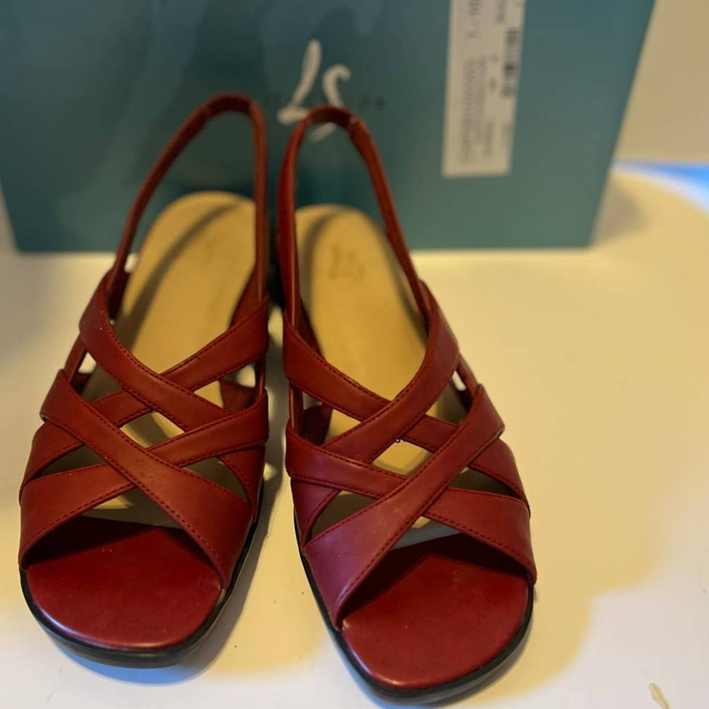 Malibu rosebud sling by Life Stride Soft Sole, Womens Sling Back Sandal 6.5m